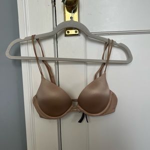 Victoria’s Secret Very Sexy Push-up Bra